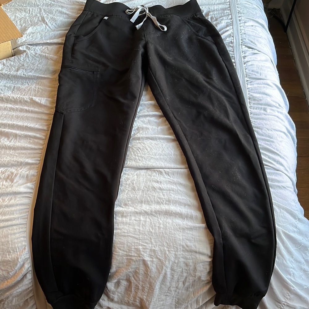 Figs High Waisted Uman Relaxed Jogger Scrub Pants